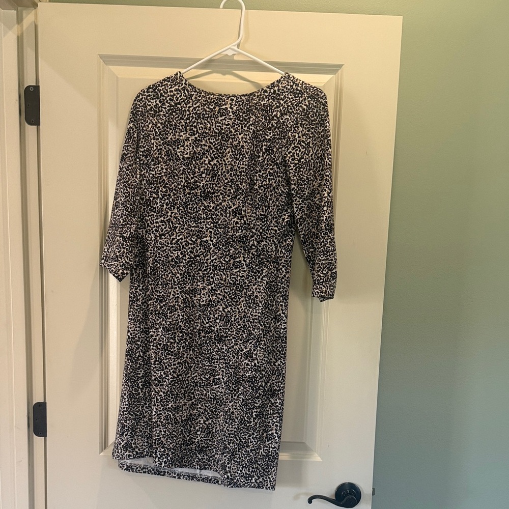 Leopard print sheath dress, 3/4 sleeve
